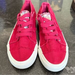 Blowfish Malibu Maxine 2 women’s sneakers Red canvas